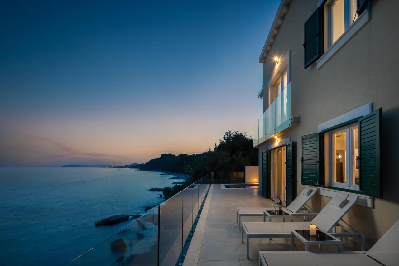 Epetium Beach Villa Σπλιτ Εξωτερικό φωτογραφία