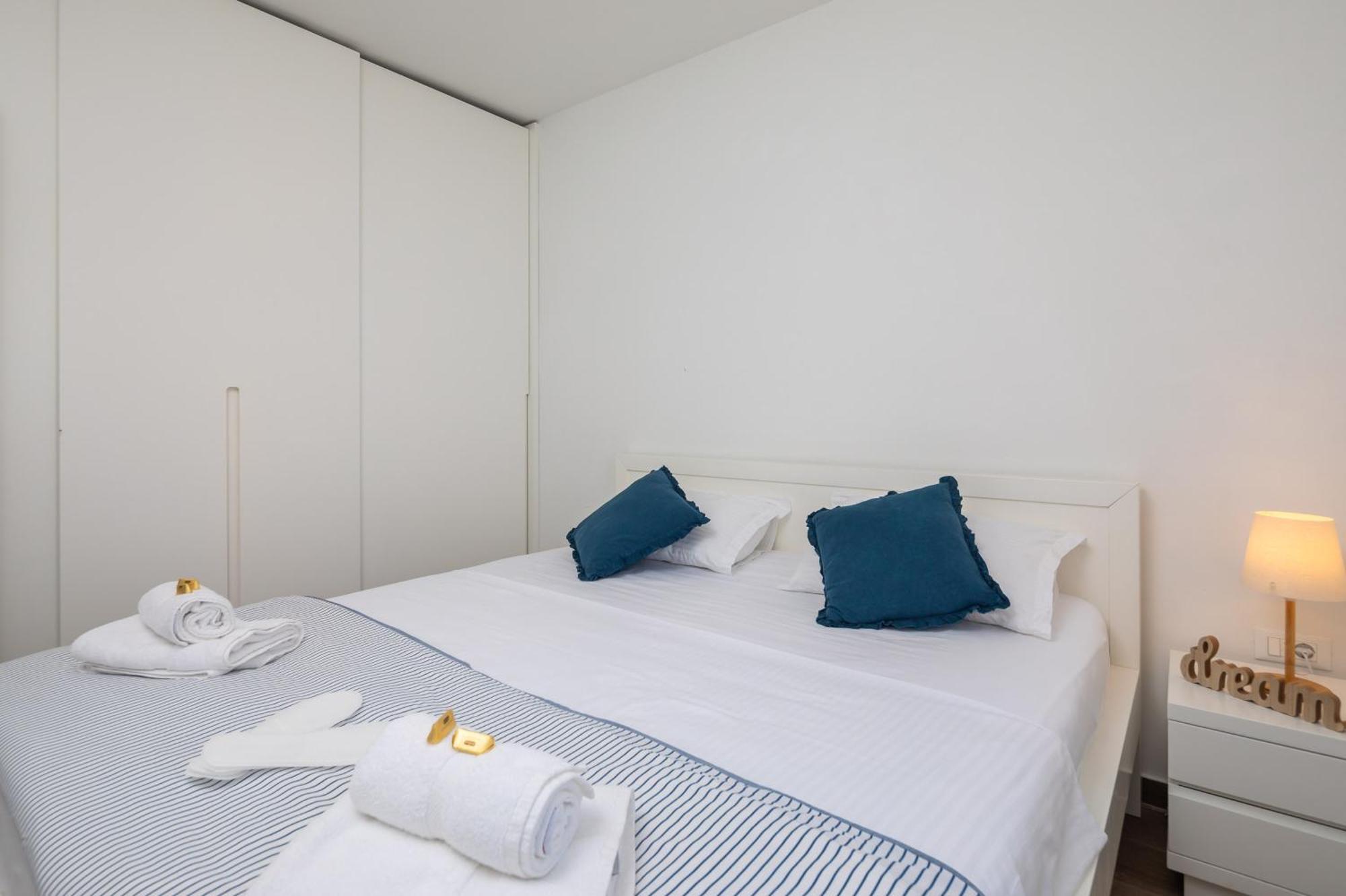 Epetium Beach Villa Σπλιτ Εξωτερικό φωτογραφία