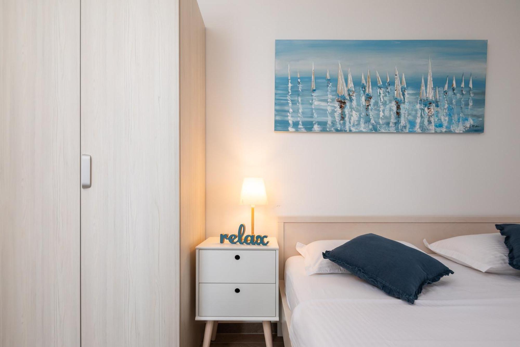 Epetium Beach Villa Σπλιτ Εξωτερικό φωτογραφία